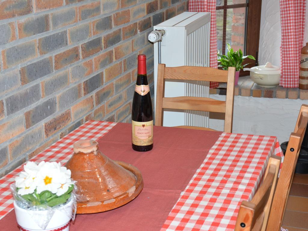 Cosy Holiday Home In Vresse-Sur-Semois With Fireplace Orchimont Eksteriør bilde